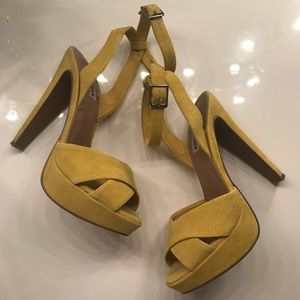 Steve Madden yellow heels